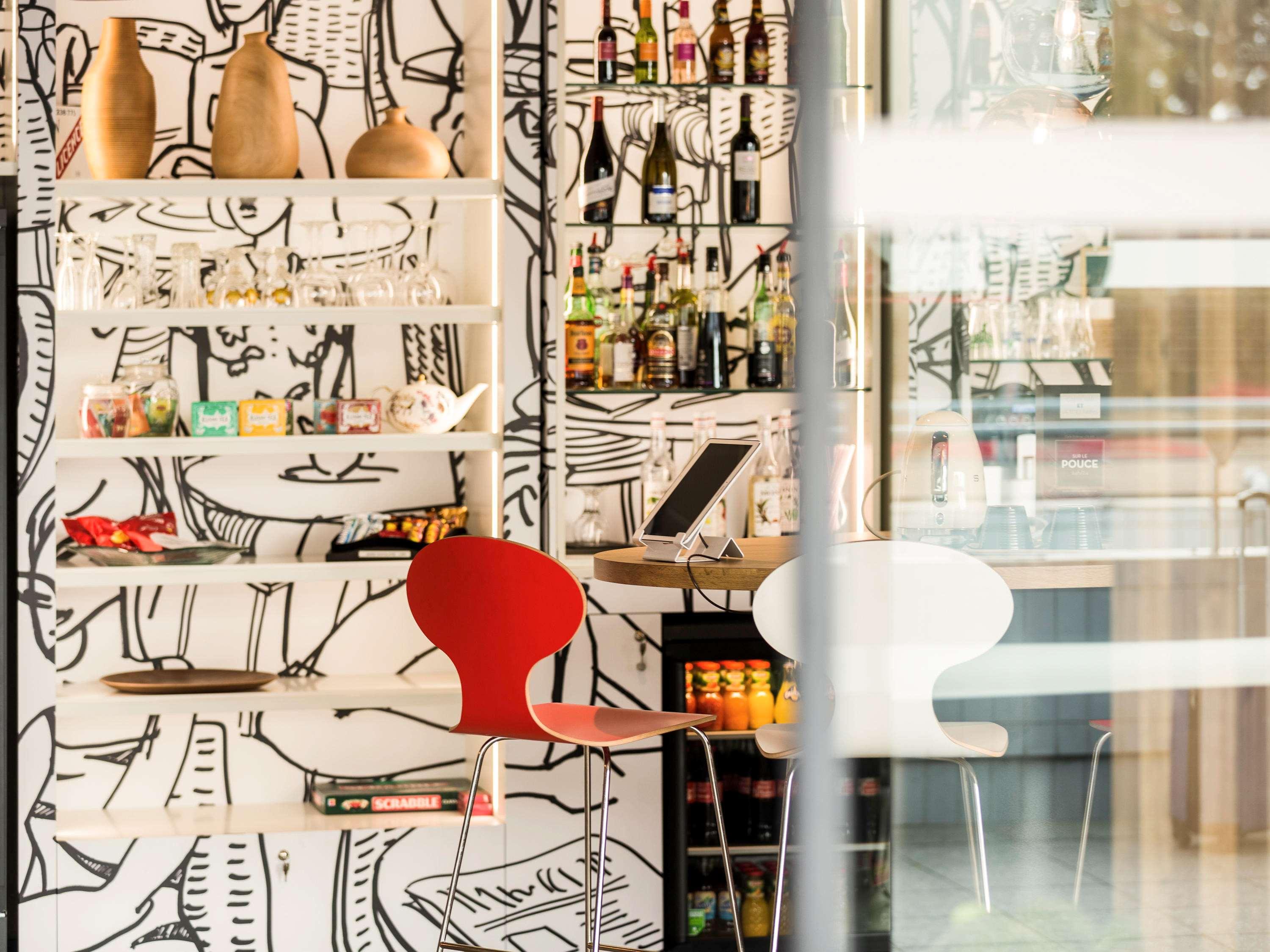 Hotel Ibis Rennes Centre Gare Sud Eksteriør billede