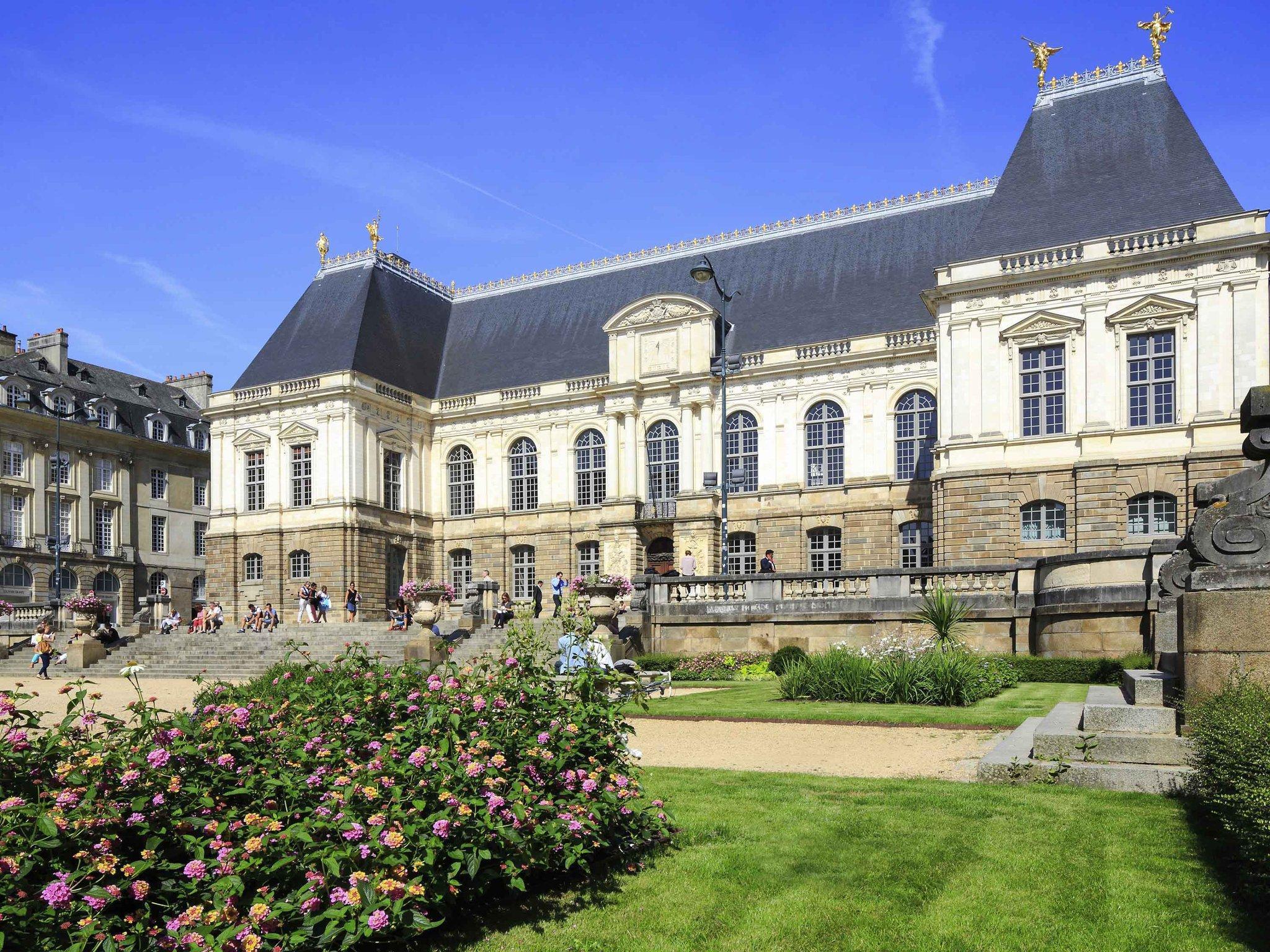 Hotel Ibis Rennes Centre Gare Sud Eksteriør billede