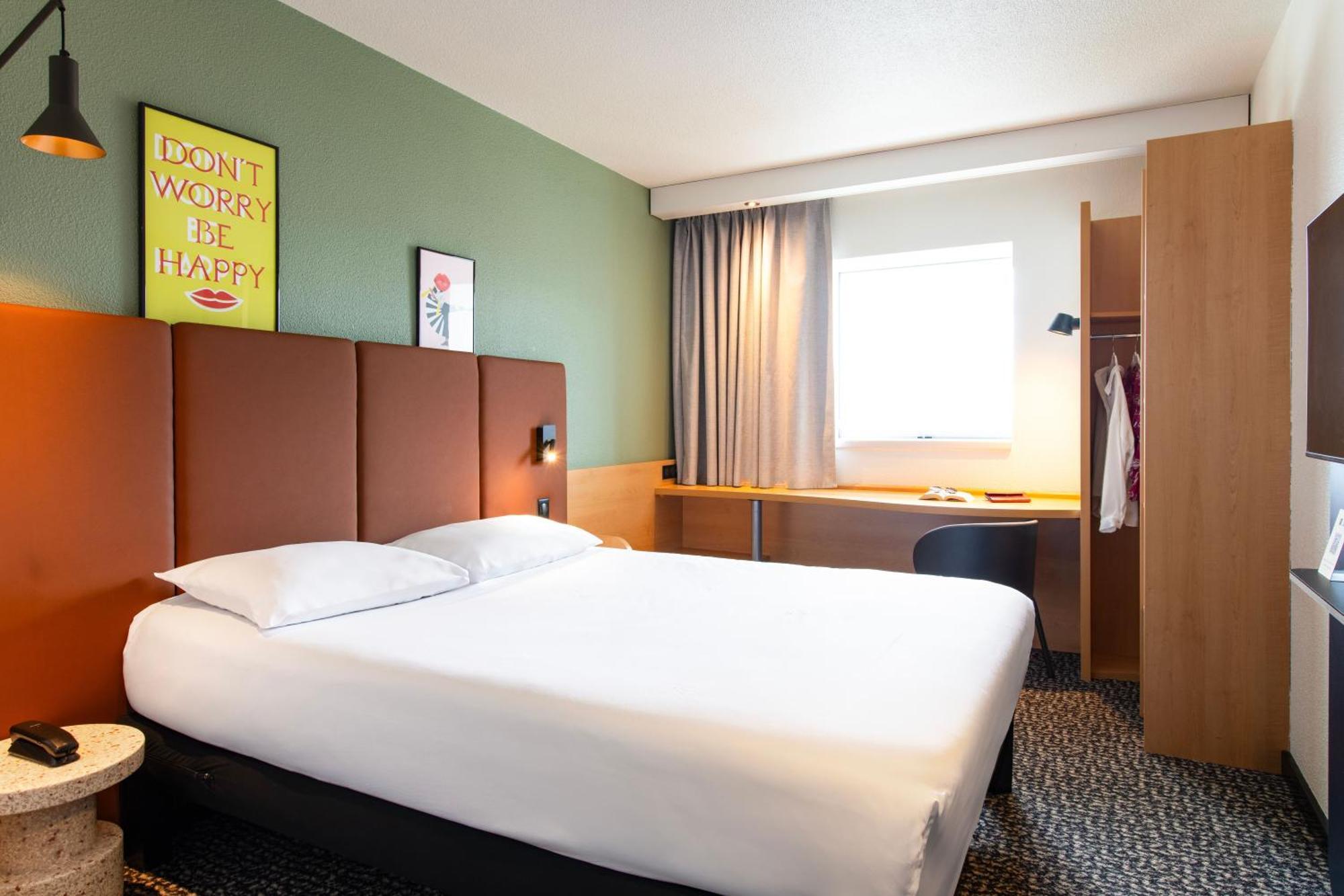 Hotel Ibis Rennes Centre Gare Sud Eksteriør billede