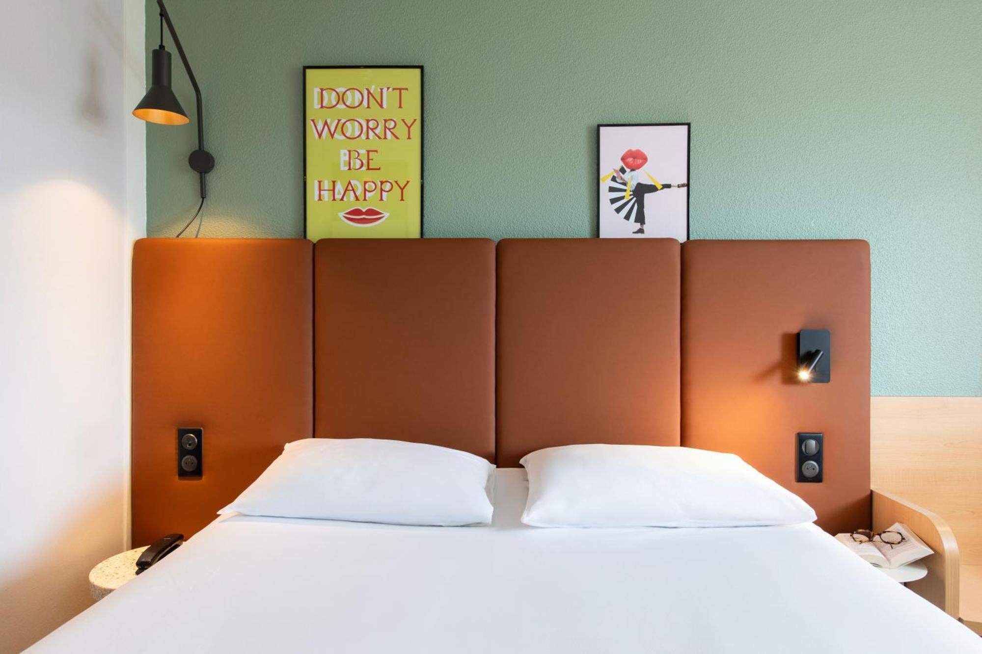 Hotel Ibis Rennes Centre Gare Sud Eksteriør billede