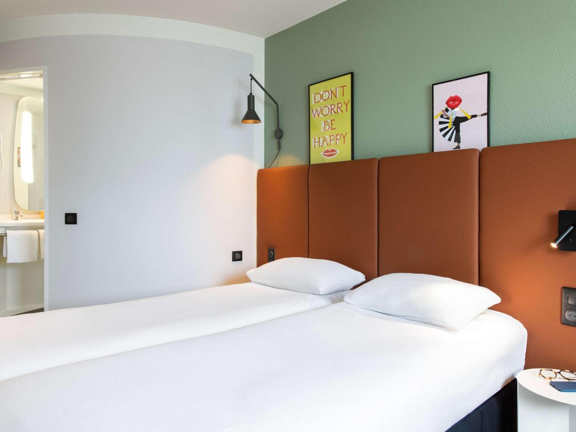 Hotel Ibis Rennes Centre Gare Sud Eksteriør billede
