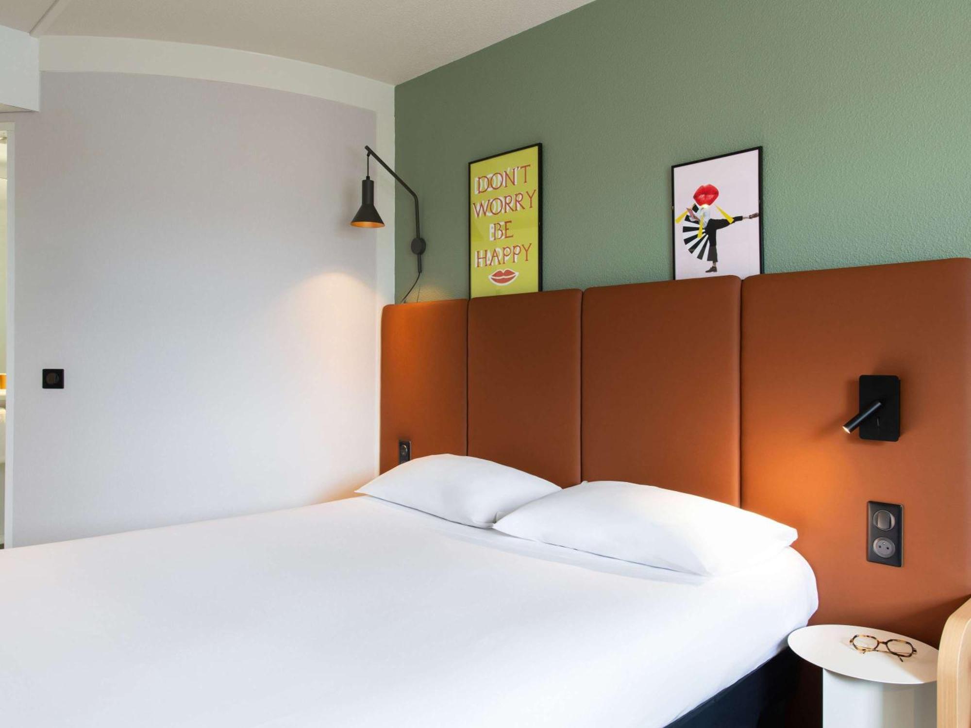 Hotel Ibis Rennes Centre Gare Sud Eksteriør billede