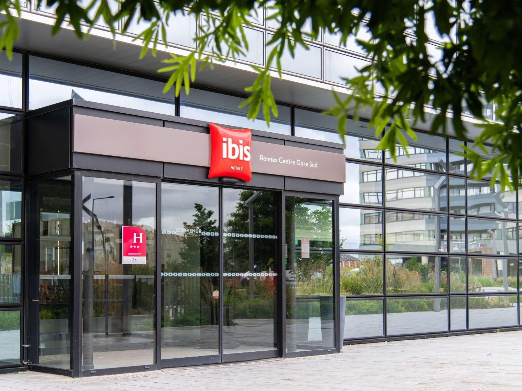Hotel Ibis Rennes Centre Gare Sud Eksteriør billede