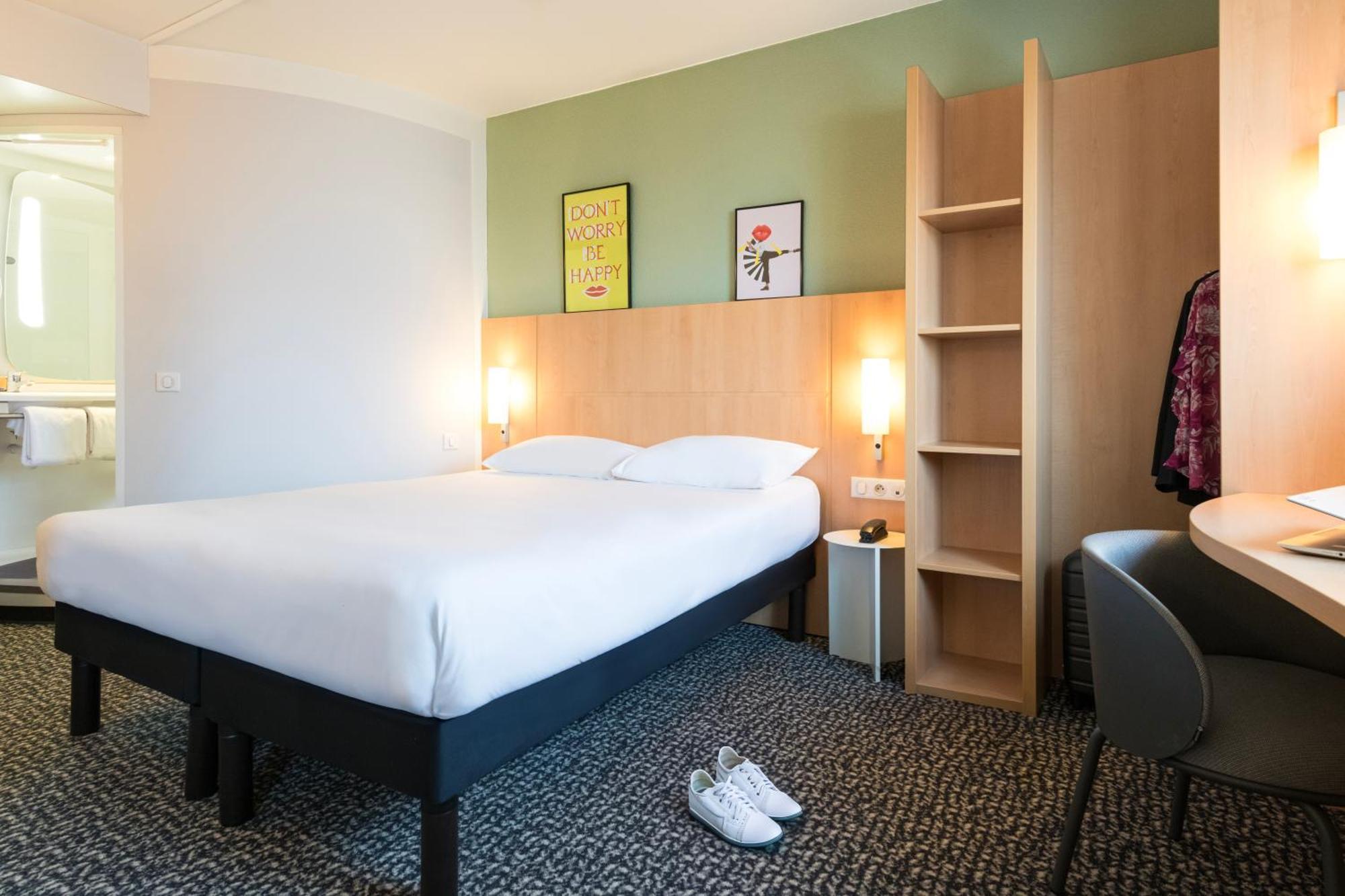 Hotel Ibis Rennes Centre Gare Sud Eksteriør billede