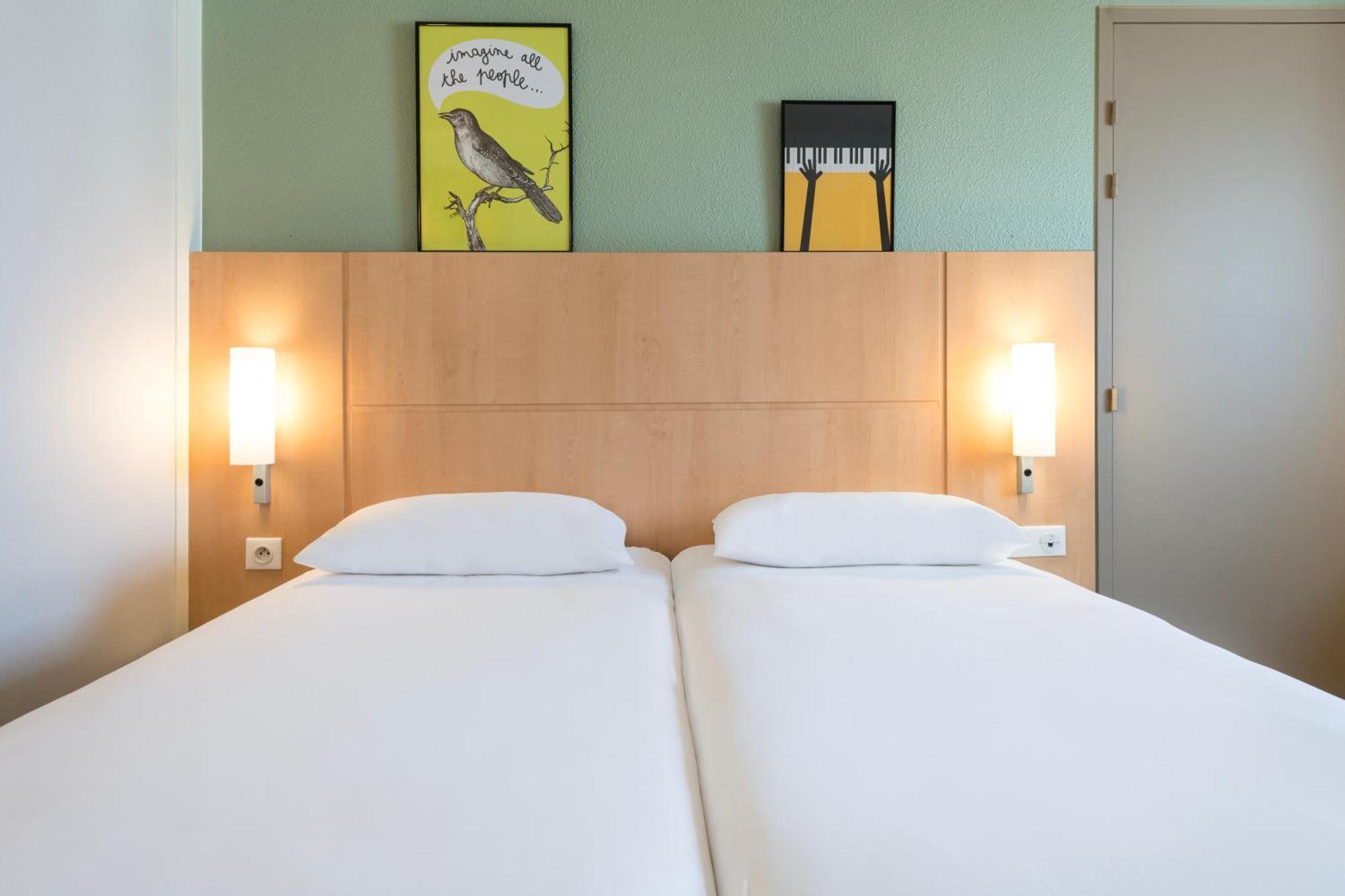 Hotel Ibis Rennes Centre Gare Sud Eksteriør billede