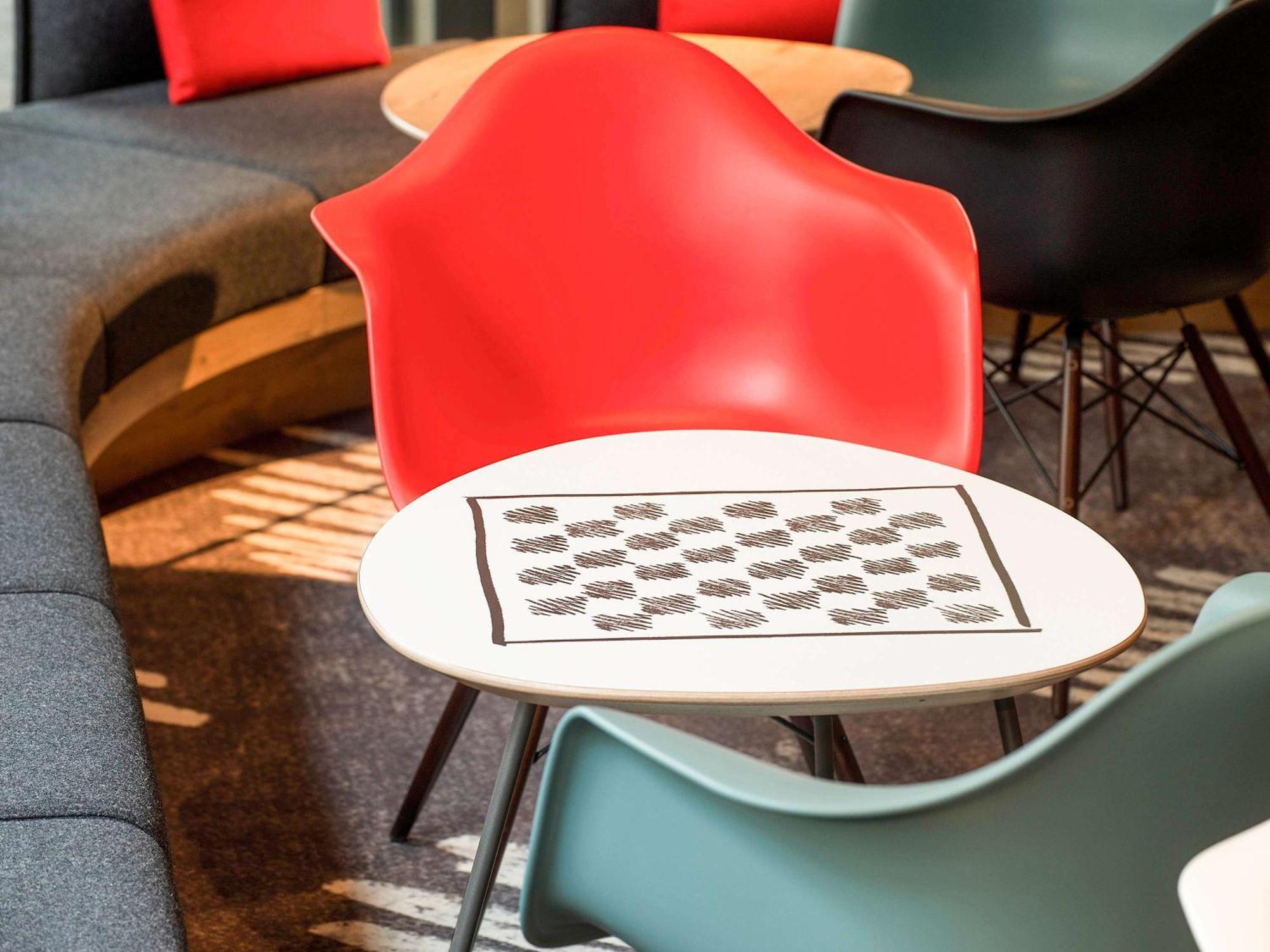 Hotel Ibis Rennes Centre Gare Sud Eksteriør billede