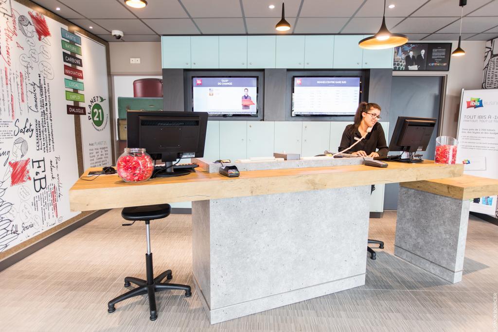 Hotel Ibis Rennes Centre Gare Sud Eksteriør billede